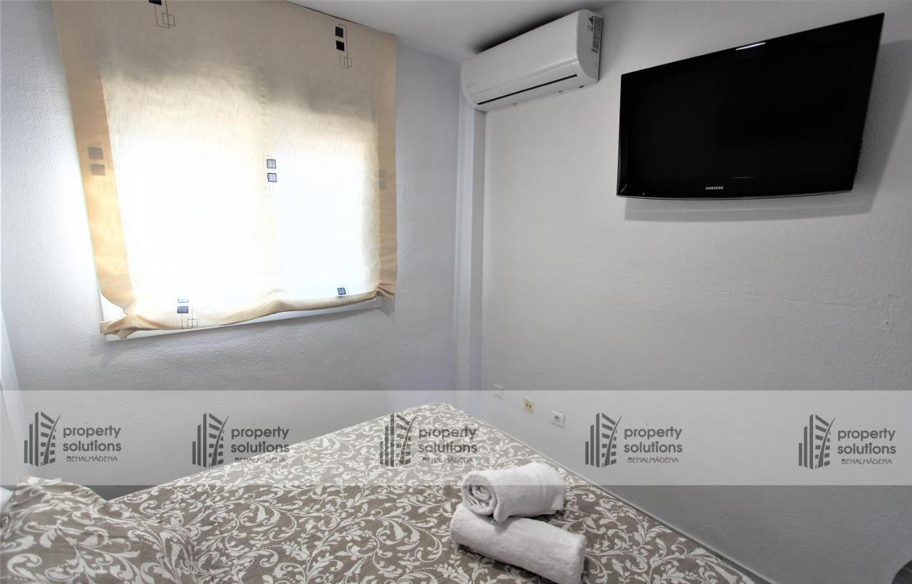 Apartamento Torremolinos - A 600M De La Playa De La Carihuela - Piscina - Parking Gratis - Excelente Conexion Wifi Zewnętrze zdjęcie
