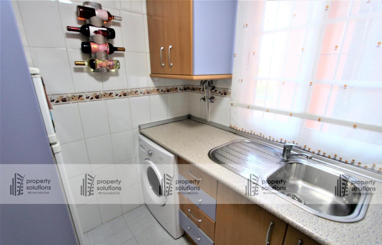 Apartamento Torremolinos - A 600M De La Playa De La Carihuela - Piscina - Parking Gratis - Excelente Conexion Wifi Zewnętrze zdjęcie
